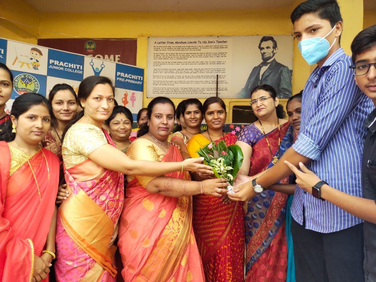 Teacher's Day celebrated in Prachiti International School and Junior college, Sakri