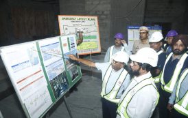 मुख्यमंत्री एकनाथ शिंदे यांनी घेतला मेट्रो ३ प्रकल्पाचा कामाचा आढावा