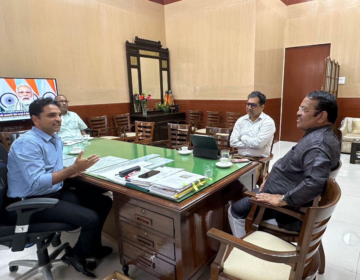 मावळ मतदारसंघातील रेल्वे कामांना गती; शिवसेना खासदार श्रीरंग बारणे यांची माहिती