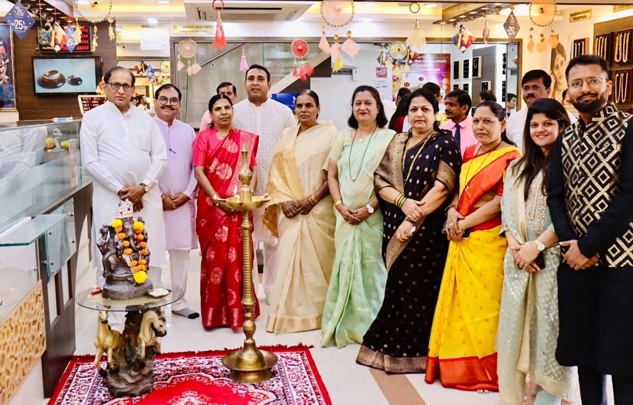 ४० वर्षांच्या यशाचे खरे शिल्पकार आमचे सन्माननीय ग्राहक