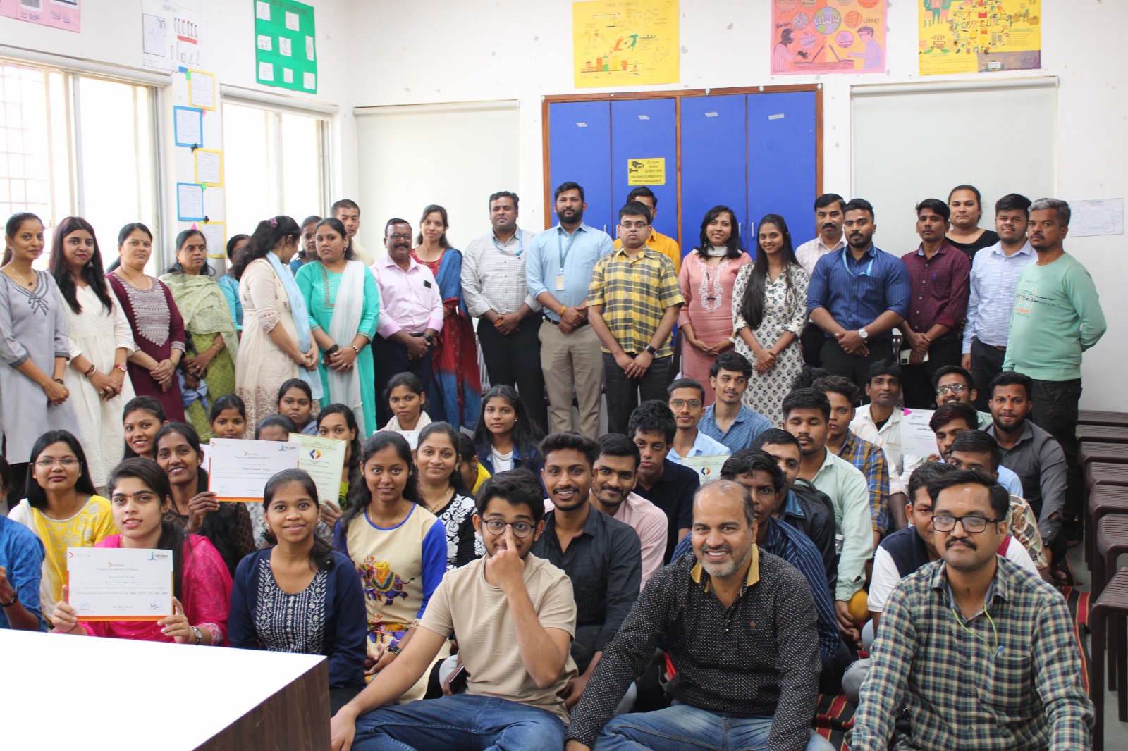लाईट हाऊसच्या प्रशिक्षणार्थ्यांनी घेतली “मेरा युवा भारत” उपक्रमाची माहिती