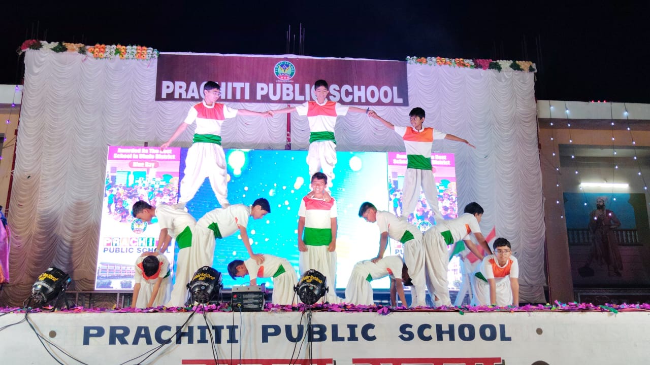 प्रचिती पब्लिक स्कूल: वार्षिक स्नेहसंमेलनात घडले भारतीय संस्कृतीचे दर्शन