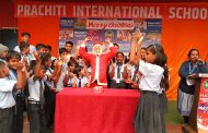 प्रचिती इंटरनॅशनल स्कूलमध्ये ख्रिसमस साजरा; झिंगल नृत्याने वेधले सर्वांचे लक्ष