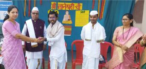 प्रचिती पब्लिक स्कूल, पिंपळनेर येथे ज्ञानेश्वरीचे मार्गदर्शन सोहळा