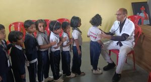 प्रचिती इंटरनॅशनल स्कूल, साक्री येथे इयत्ता नर्सरी ते दहावीच्या विद्यार्थ्यांची आरोग्य तपासणी व अ‍ॅनिमिया तपासणी मोहीम