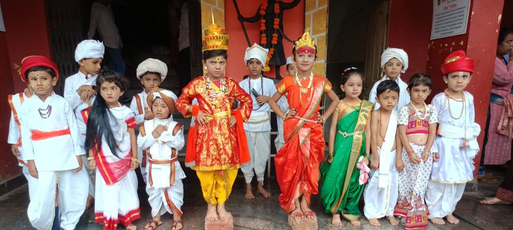 ज्ञानोबा-तुकाराम'च्या जयघोषात दुमदुमली प्रचितीची संयुक्तआषाढी वारी
