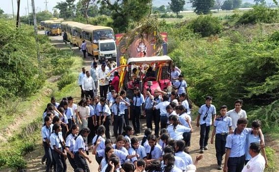 गणरायाच्या जयघोषाने दुमदुमली प्रचिती! अकरा दिवस भक्ती, संस्कार अन् संस्कृतीचा जागर; भावपूर्ण वातावरणात बाप्पाला निरोप